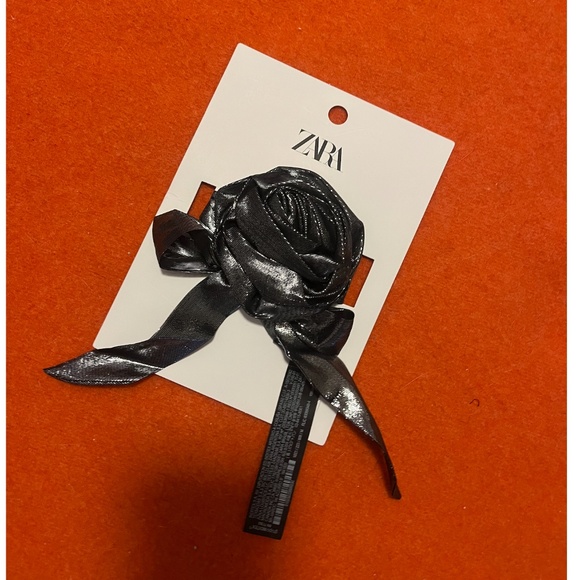 Zara silver silk blend floral scarf NWT - Picture 4 of 9